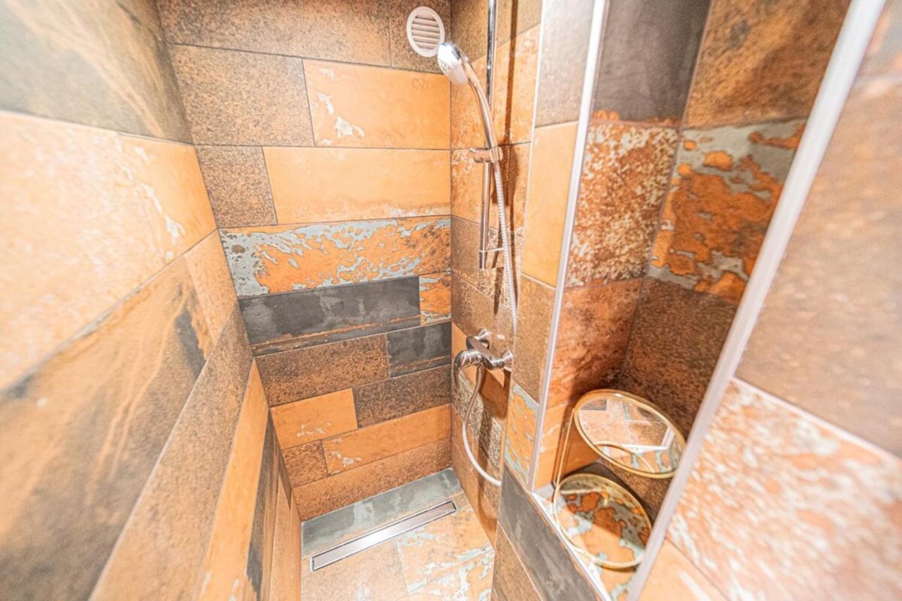Warm And Well-Appointed Studio Foch Massena District Лион Экстерьер фото